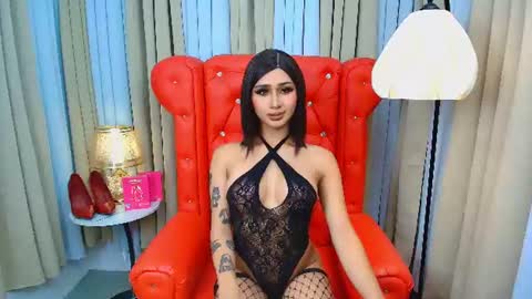 Snapshot of iris_lauren chatting on 06.17.26 Iris online show from 06.17.26