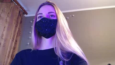 Lily online show from 09.08.25