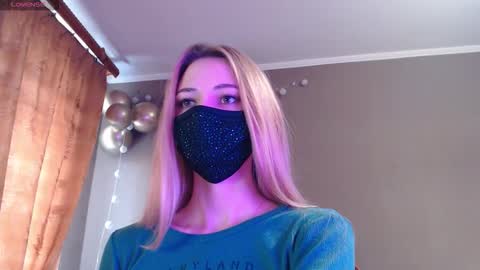 Lily online show from 11.10.25