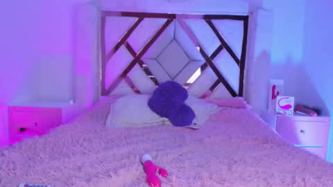 Snapshot of iris_magic_ chatting on 03.17.26 Iris online show from 03.17.26