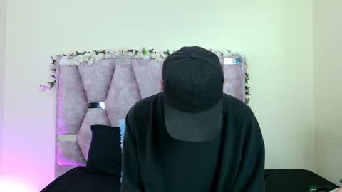 Iris online show from 02.22.26