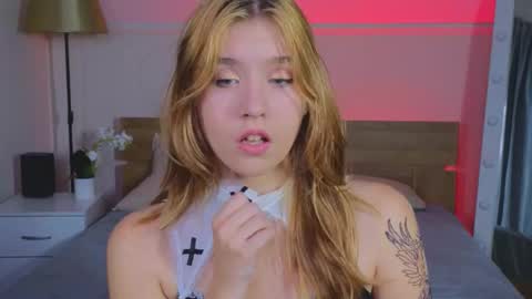 Iris  online show from 11.23.25