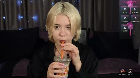 Iris Day Maya night online show from 12.12.24