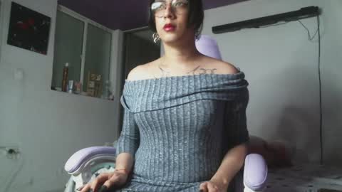 Camilla online show from 01.21.25