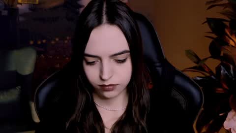 Snapshot of iriscline chatting on 12.10.24 Iris online show from 12.10.24