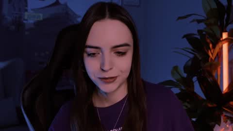 Snapshot of iriscline chatting on 12.11.24 Iris online show from 12.11.24