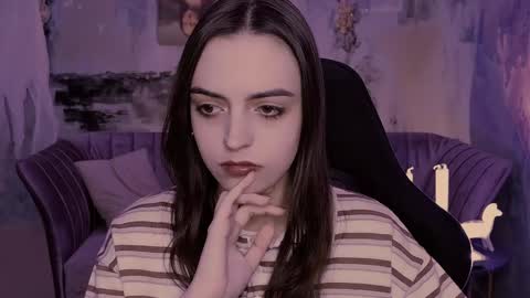 Snapshot of iriscline chatting on 12.13.24 Iris online show from 12.13.24