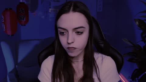 Snapshot of iriscline chatting on 12.17.24 Iris online show from 12.17.24