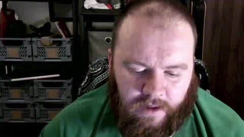 Snapshot of irishdaddy24 chatting on 12.03.24 twitter theirishman205 online show from 12.03.24