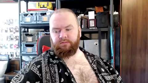 Snapshot of irishdaddy24 chatting on 09.22.25 twitter theirishman205 online show from 09.22.25