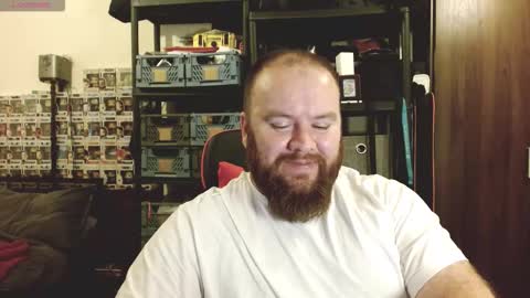 Snapshot of irishdaddy24 chatting on 10.01.25 twitter theirishman205 online show from 10.01.25