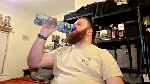 Snapshot of irishdaddy24 chatting on 10.20.25 twitter theirishman205 online show from 10.20.25