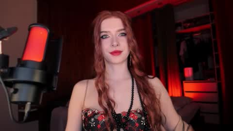 Snapshot of irisice chatting on 09.28.25 Miss Iris Fansly Miss Iris new inst.  online show from 09.28.25