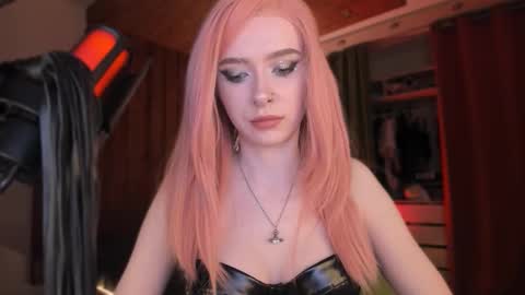 Miss Iris Fansly Miss Iris new inst.  online show from 11.27.25