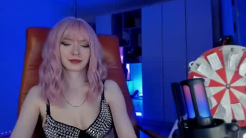 Snapshot of irisice chatting on 07.11.26 Miss Iris Fansly Miss Iris new inst. online show from 07.11.26