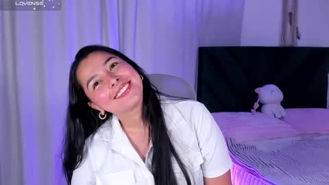 Iris Moira  online show from 03.21.26