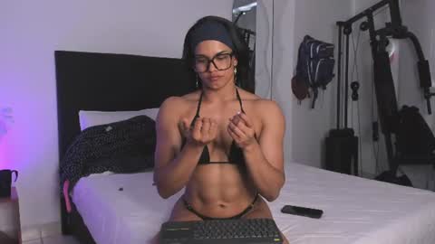 Snapshot of irismuscle chatting on 07.07.26 irismuscle online show from 07.07.26