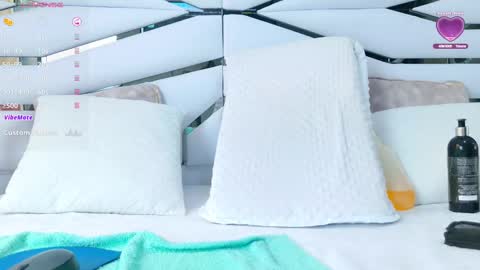 Iris online show from 02.25.25