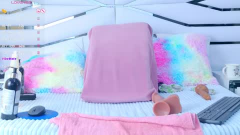 Iris online show from 03.08.25