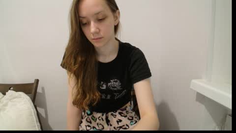 Snapshot of irma_b2004 chatting on 04.23.26 irma_b2004 online show from 04.23.26