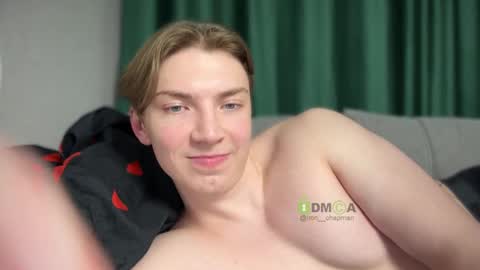 Snapshot of iron__chapman chatting on 02.01.25 Iron online show from 02.01.25