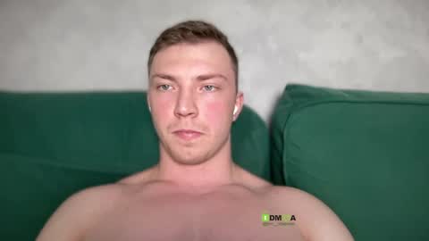 Snapshot of iron__chapman chatting on 04.30.26 Iron online show from 04.30.26