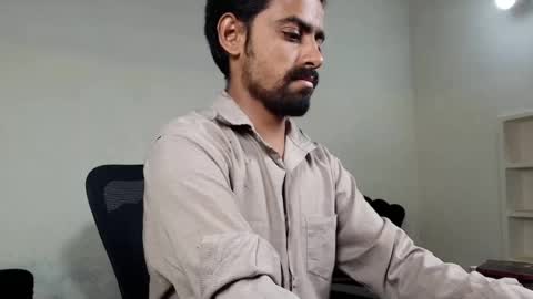 Snapshot of ironcharm4455 chatting on 06.15.26 Naveed online show from 06.15.26