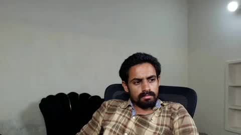 Snapshot of ironcharm4455 chatting on 06.23.26 Naveed online show from 06.23.26
