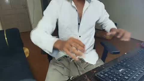 Snapshot of ironcharm4455 chatting on 07.31.26 Naveed online show from 07.31.26