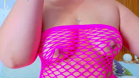 Sandy  online show from 11.13.25