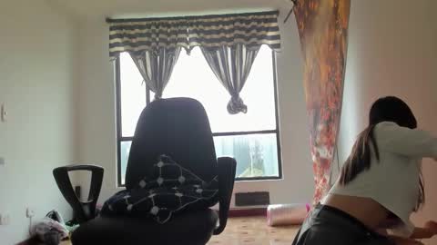 Isa3588 online show from 11.08.25