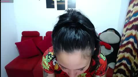 Snapshot of isa_bella___ chatting on 05.05.26 Isa online show from 05.05.26