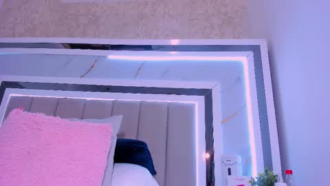 Snapshot of isa_blue1 chatting on 02.25.26 ISA online show from 02.25.26