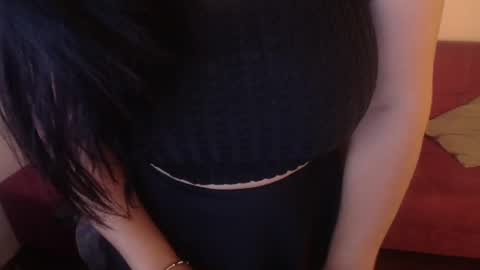 Snapshot of isa_crazy chatting on 01.28.25 Rachel online show from 01.28.25