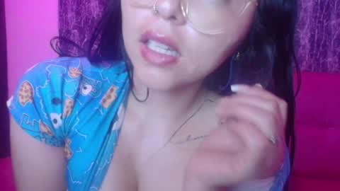 Snapshot of isa_crazy chatting on 05.09.26 Rachel online show from 05.09.26