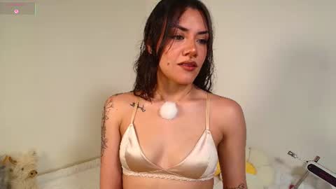 Snapshot of isa_laurentt chatting on 06.28.26 Isabella Laurentt online show from 06.28.26