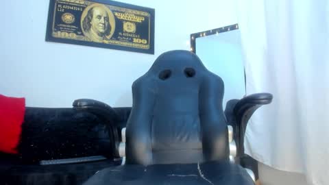 isa_lovestory online show from 03.02.26