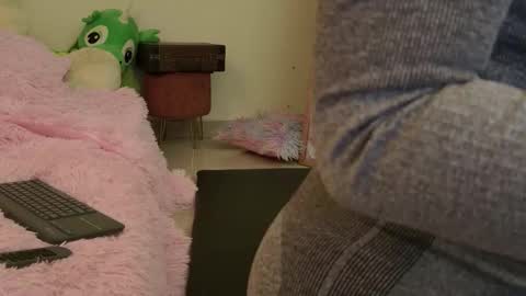 Isabella        online show from 03.09.26