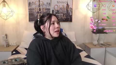 Snapshot of isa_reel chatting on 02.04.25 ISA online show from 02.04.25