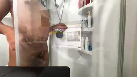 isaac_akamu online show from 03.05.26