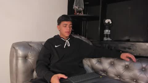 Isaac  online show from 11.29.25