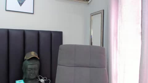 isaac_cryston online show from 02.08.25