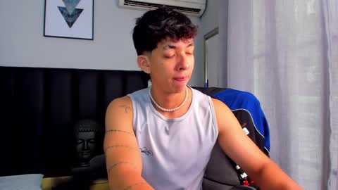 isaac_cryston online show from 03.01.25