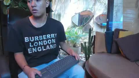 isaac_grimm online show from 04.18.26