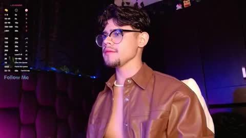 Snapshot of isaac_saenz chatting on 12.14.24 Isaac Saenz. online show from 12.14.24