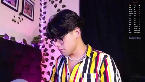 Snapshot of isaac_saenz chatting on 03.03.25 Isaac Saenz. online show from 03.03.25