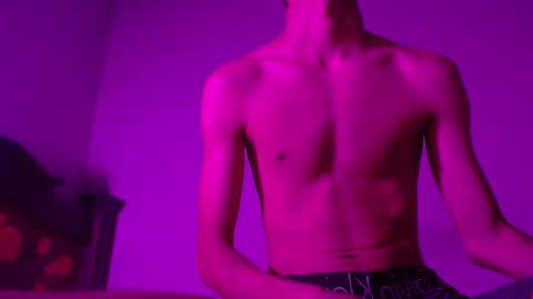 isaac online show from 02.11.25