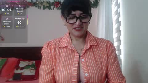 Isabeel Sofia online show from 10.16.25