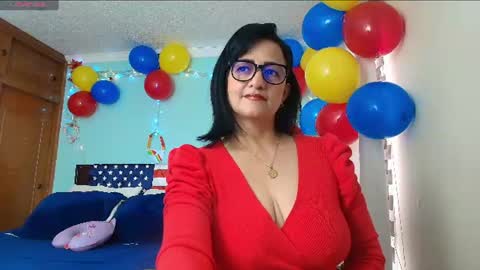Isabeel Sofia online show from 06.19.26