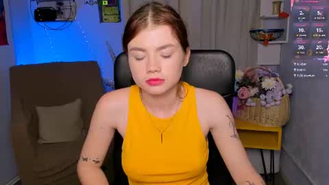 Snapshot of isabel_wave chatting on 07.14.26 isabel online show from 07.14.26